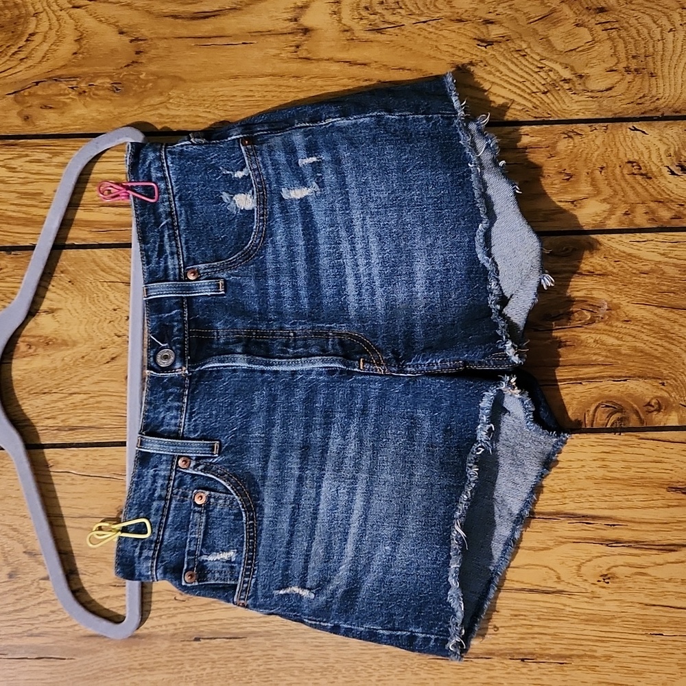 NWOT Shorts Levi Strauss & Co. Red Tab